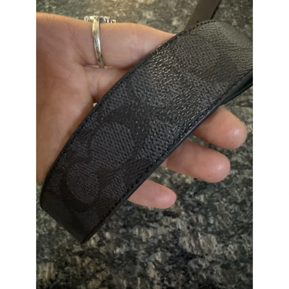Coach Signature Plaque Buckle Cut To Size Reversible Belt‎